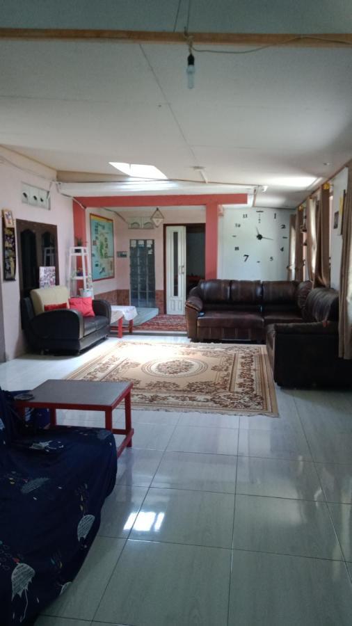 Belitung Backpacker Apartman Tanjung Pandan Kültér fotó