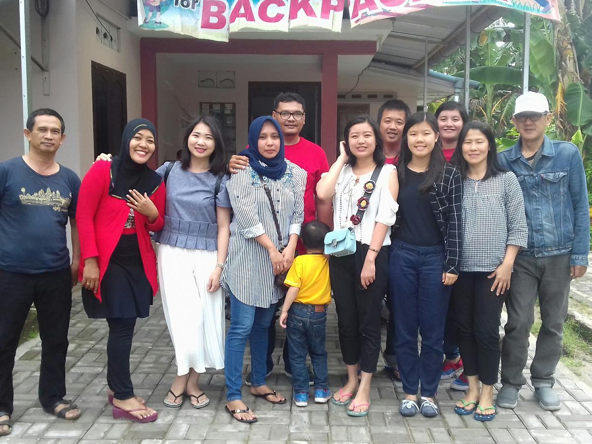 Belitung Backpacker Apartman Tanjung Pandan Kültér fotó