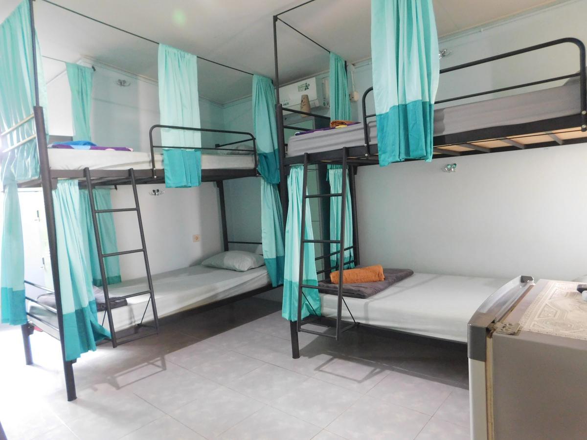 Belitung Backpacker Apartman Tanjung Pandan Kültér fotó