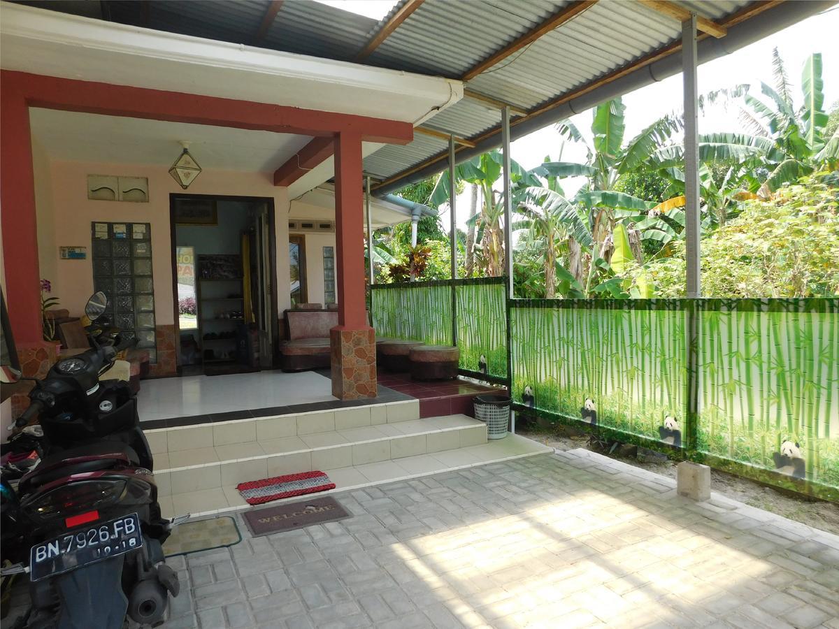 Belitung Backpacker Apartman Tanjung Pandan Kültér fotó