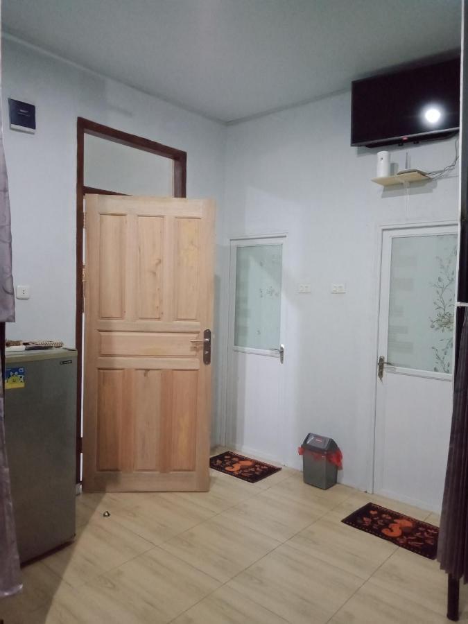 Belitung Backpacker Apartman Tanjung Pandan Kültér fotó